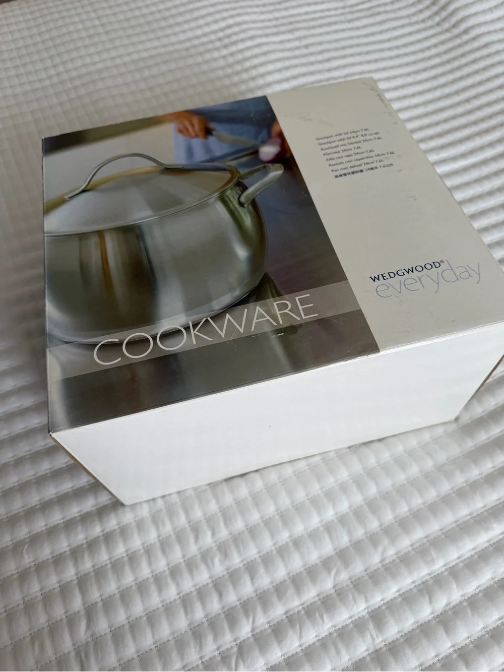 Stainless Steel 8 Quart Stock Pot - NWT